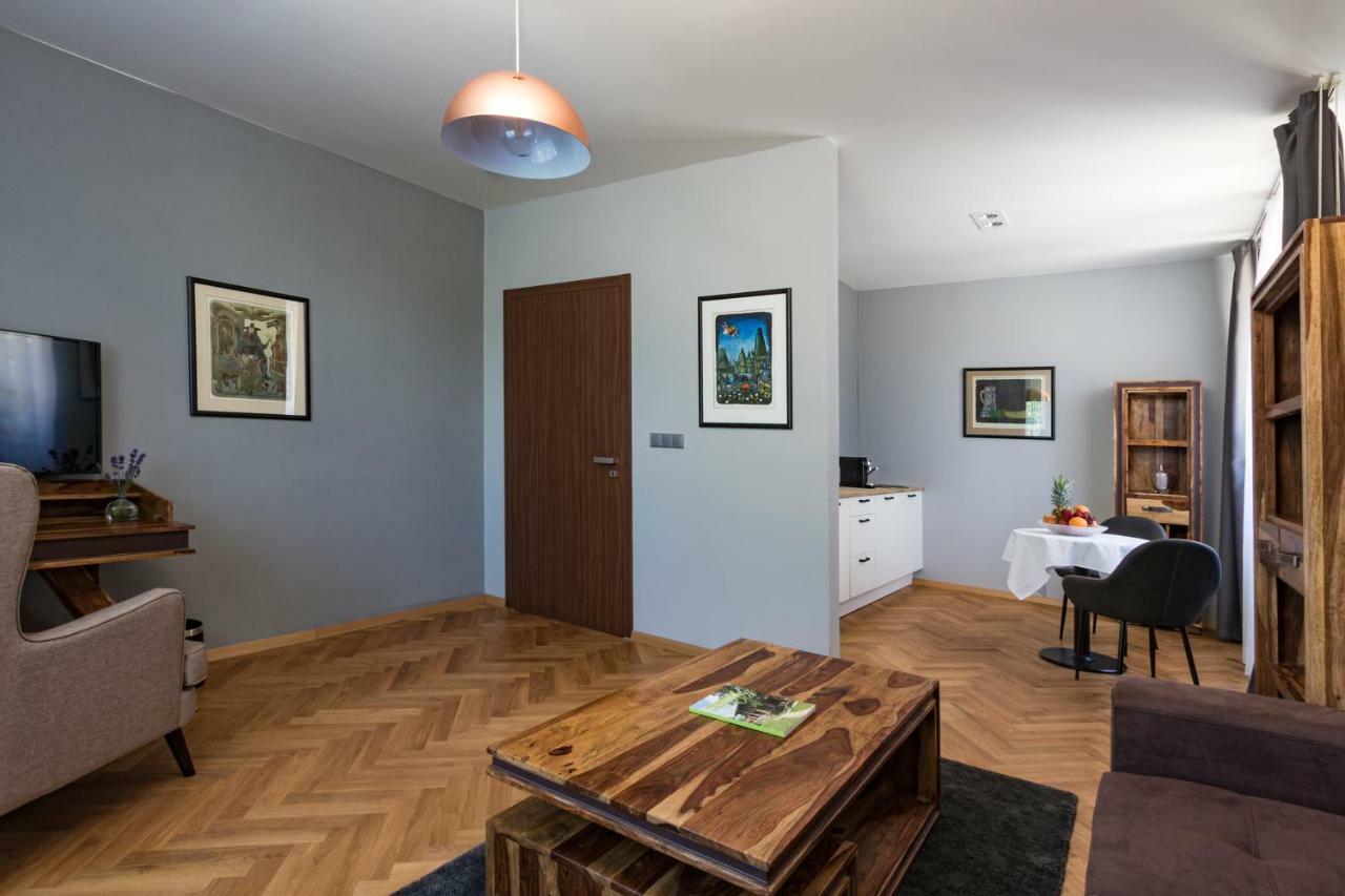 Hotel Areal Botanika Unhošť Exterior foto