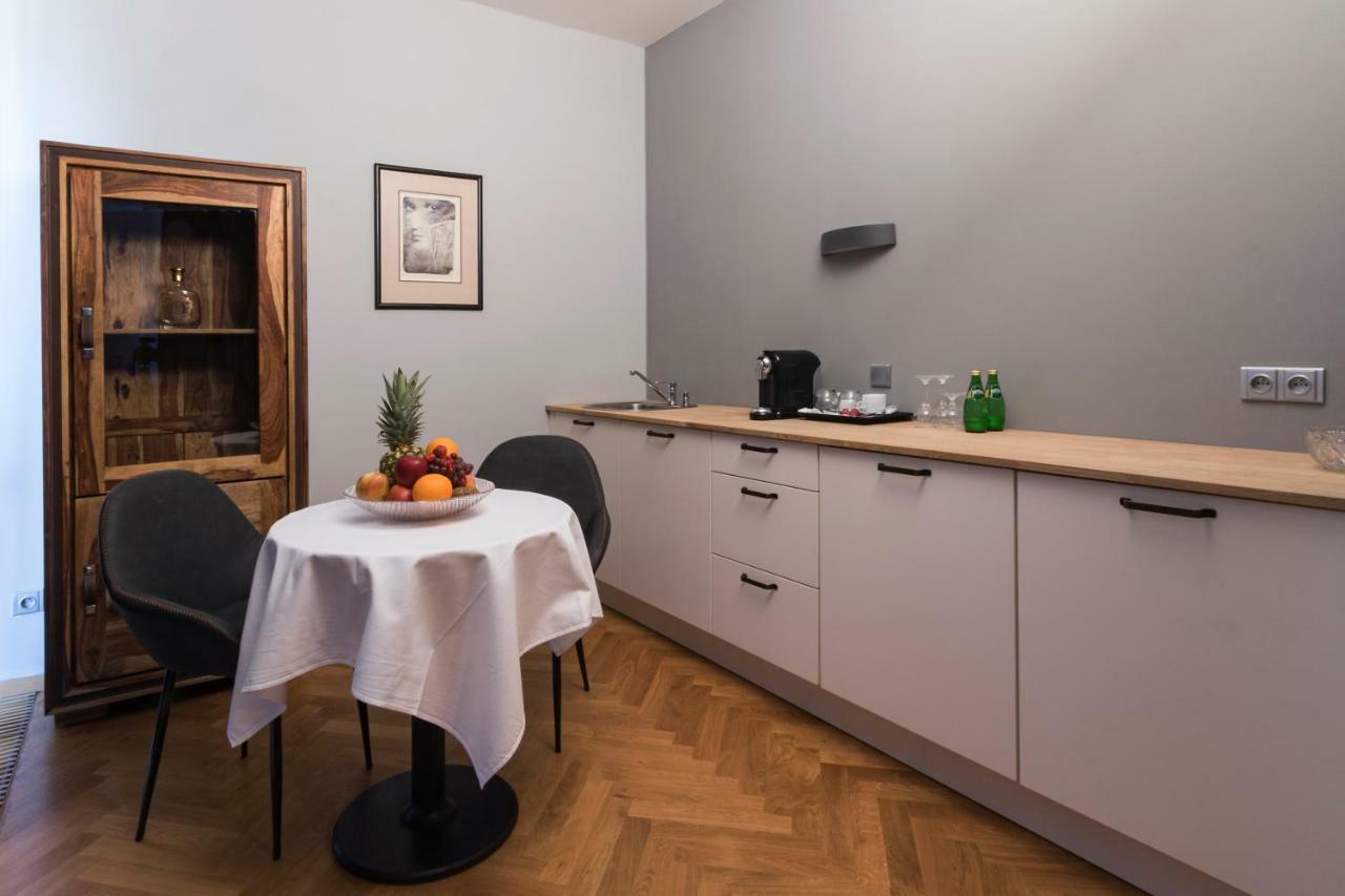 Hotel Areal Botanika Unhošť Exterior foto
